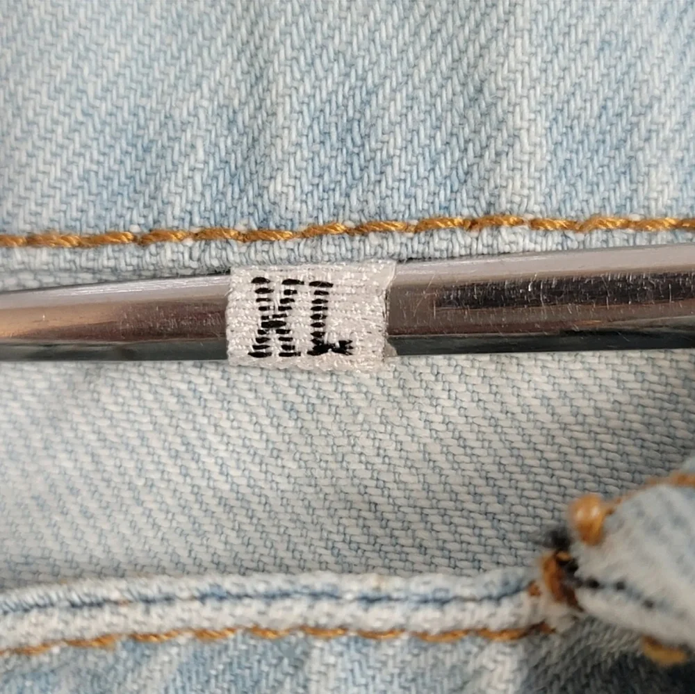 Womens Light Wash Peplum Destructed Hem Detail Jacket Stylish Windbreak size XL - Picture 11 of 16